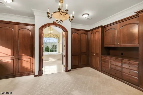 a view of a entryway with furniture