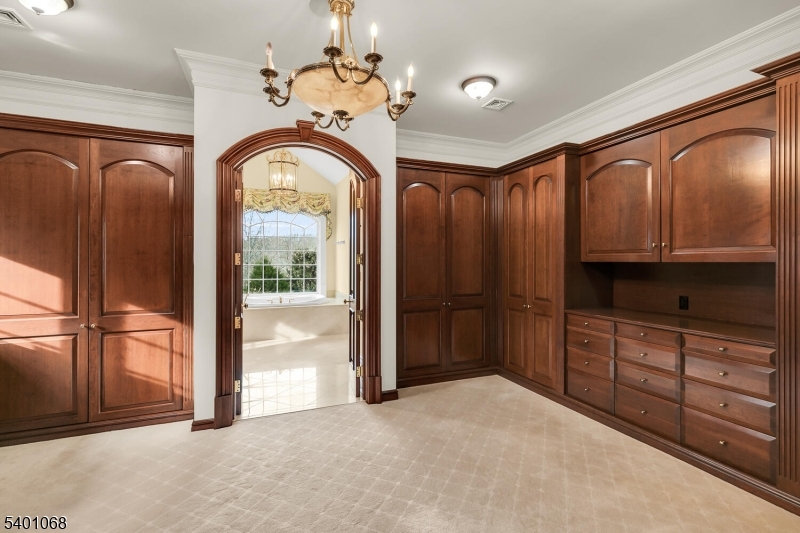 581 Pottersville Road Bedminster, NJ 07931 - Photo 33 of 50 a view of a entryway with furniture