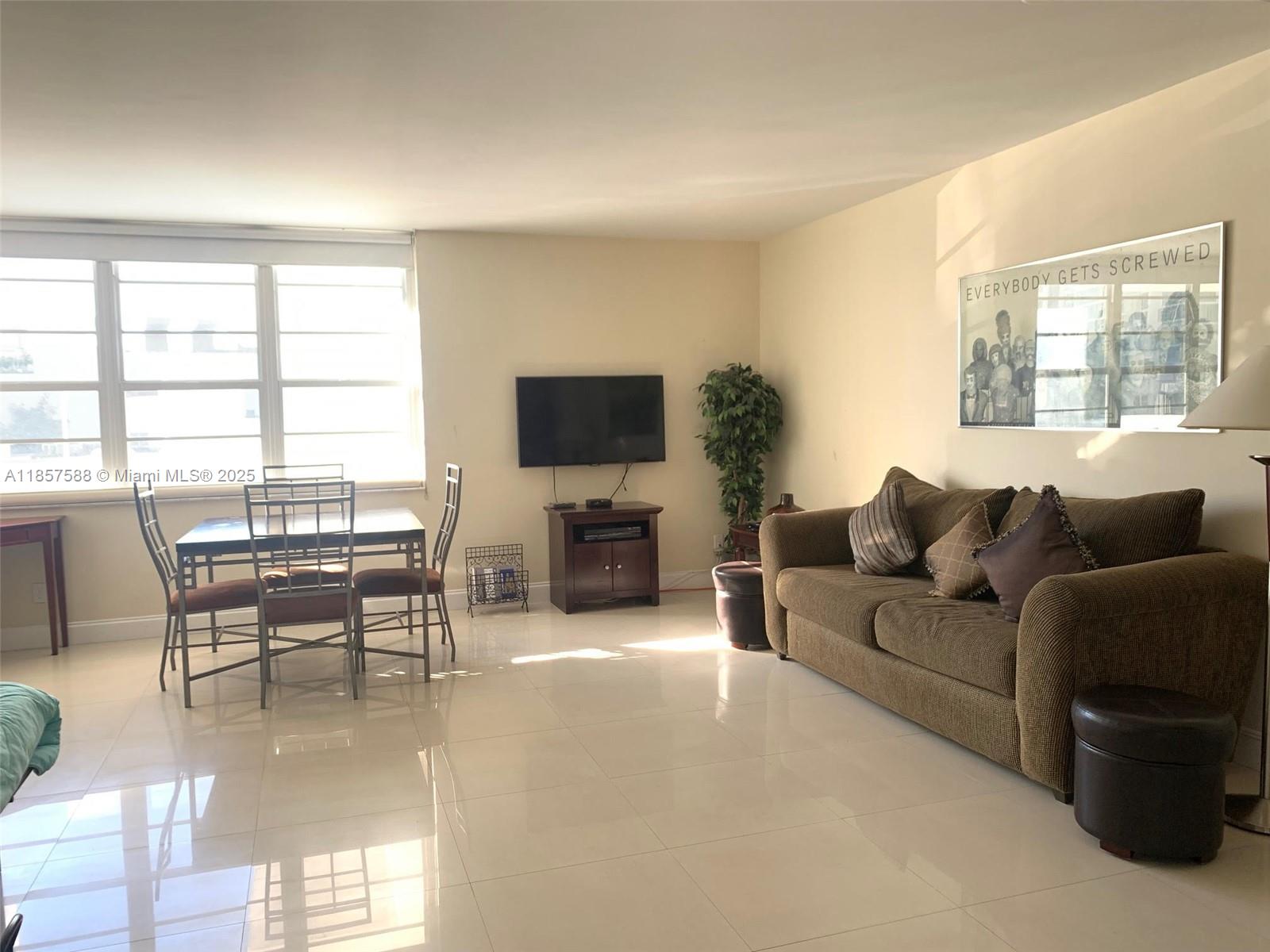 100 Lincoln Road, Unit 316 Miami Beach, FL 33139 - Photo 1 of 19