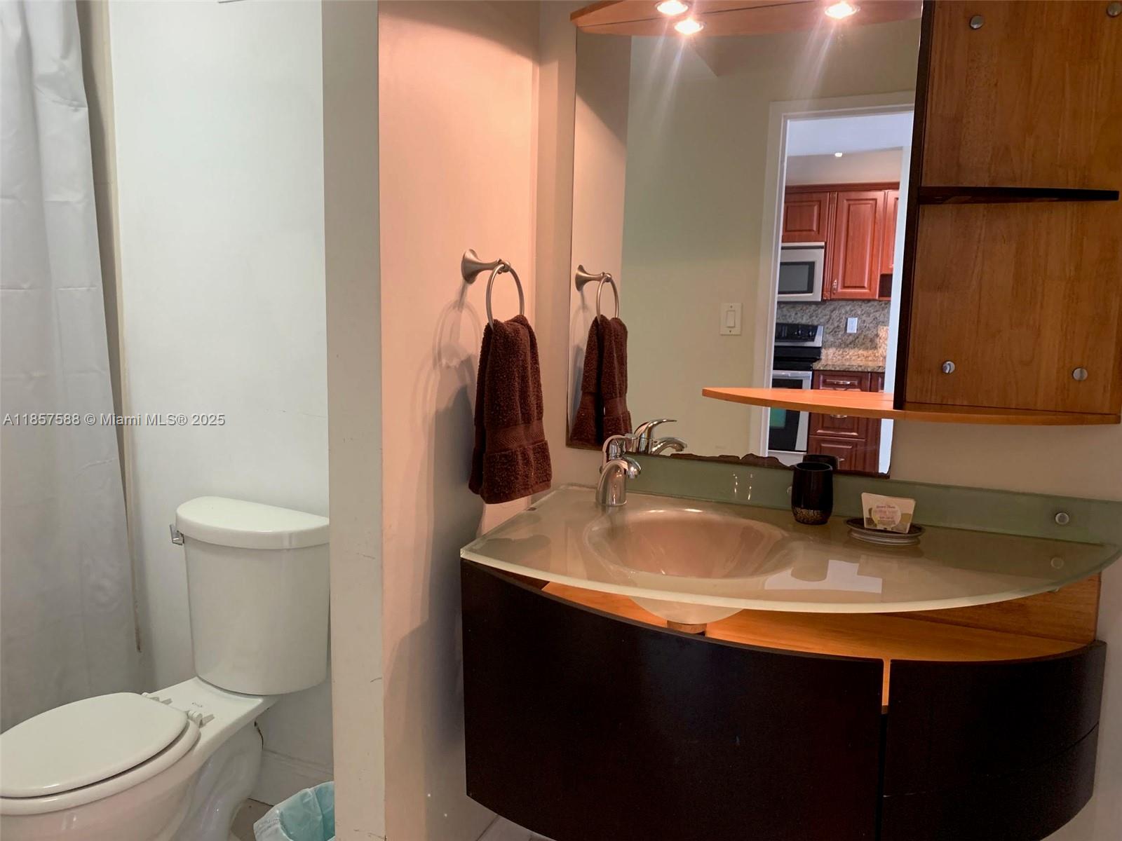 100 Lincoln Road, Unit 316 Miami Beach, FL 33139 - Photo 11 of 19