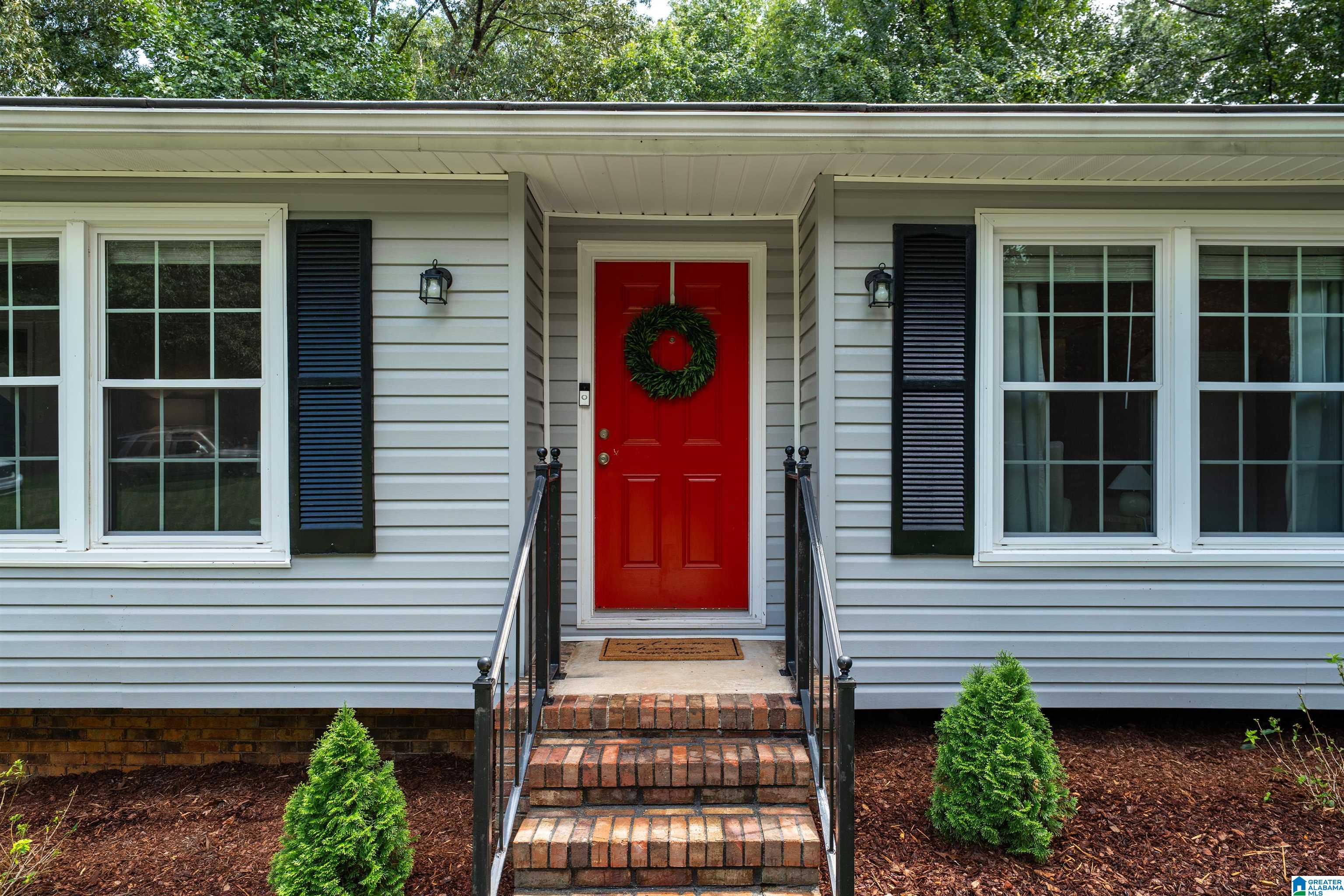 2805 Altadena S Way Birmingham, AL 35244 - Photo 2 of 31