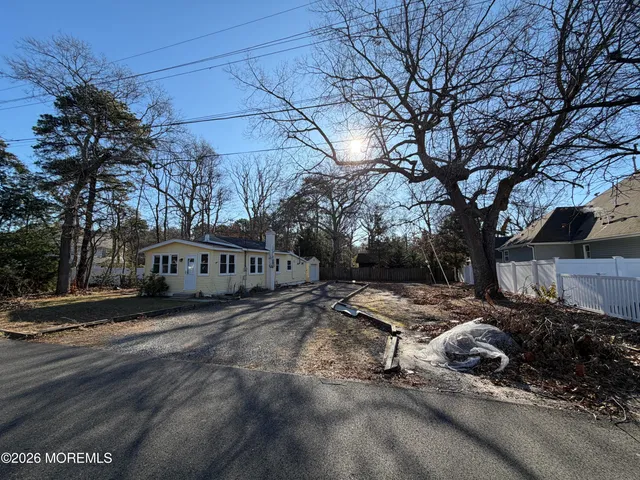 $299,000 | 181 Tilton Street, Toms River, NJ 08753