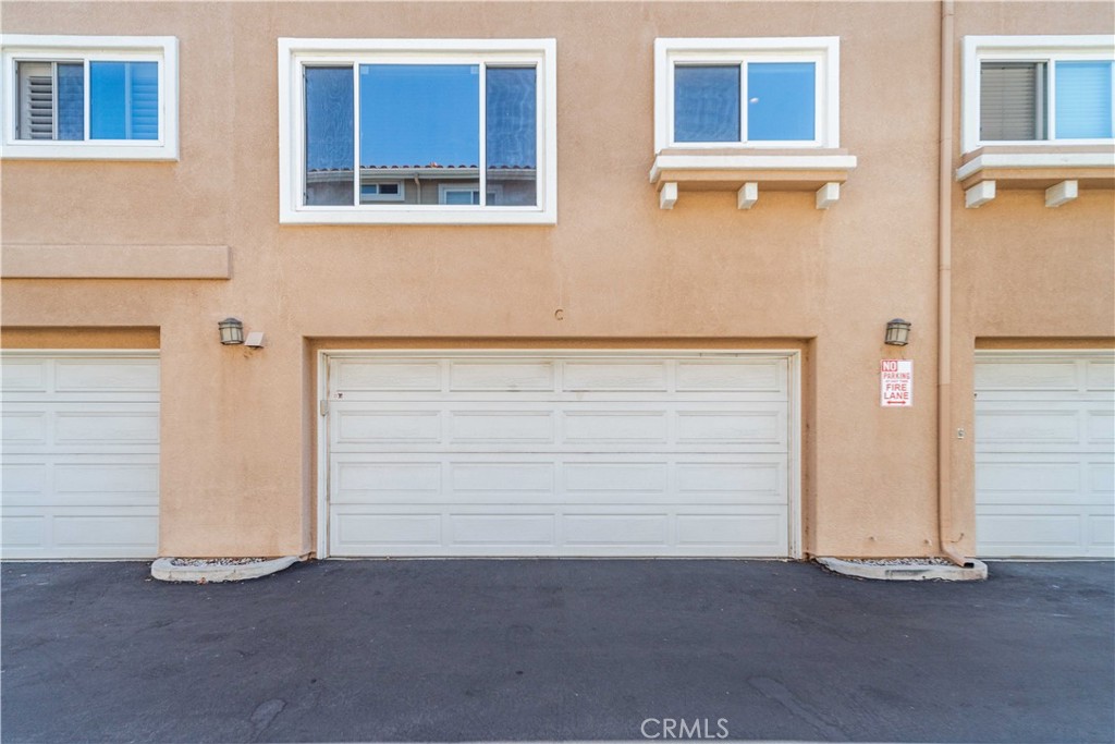 25710 Wagner Way, Unit C Stevenson Ranch, CA 91381 - Photo 28 of 37 a view of an empty room