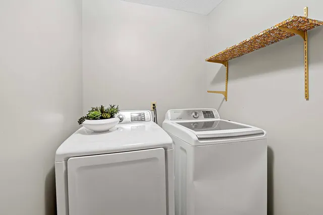 $314,900 | 1712 Archer Court, Plymouth, MN 55447