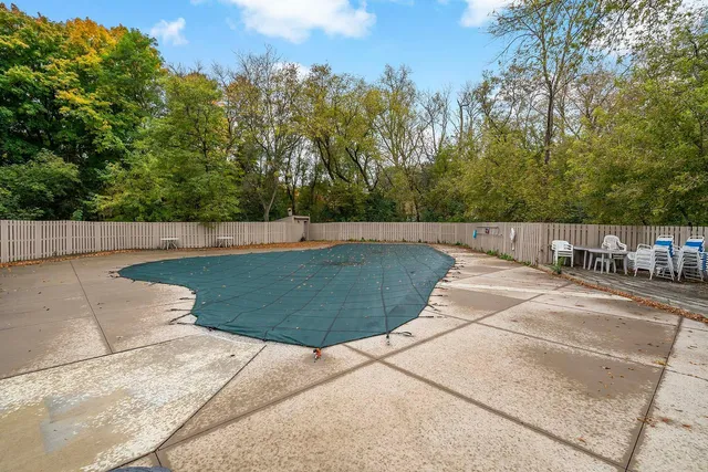 $314,900 | 1712 Archer Court, Plymouth, MN 55447