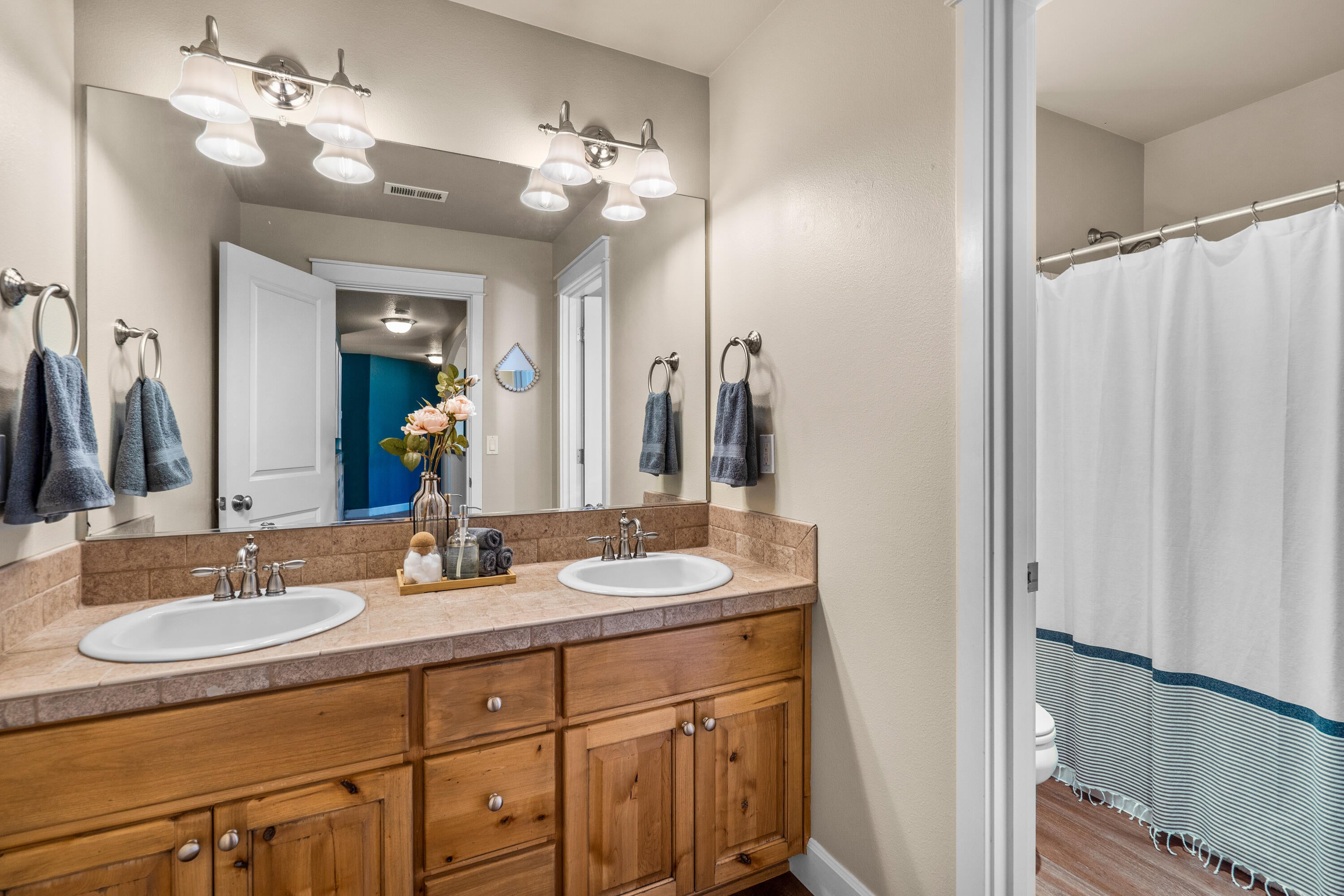 20963 Yeoman Road Bend, OR 97701 - Photo 20 of 34 2022_03_29_20963_yeoman_rd_bend-8
