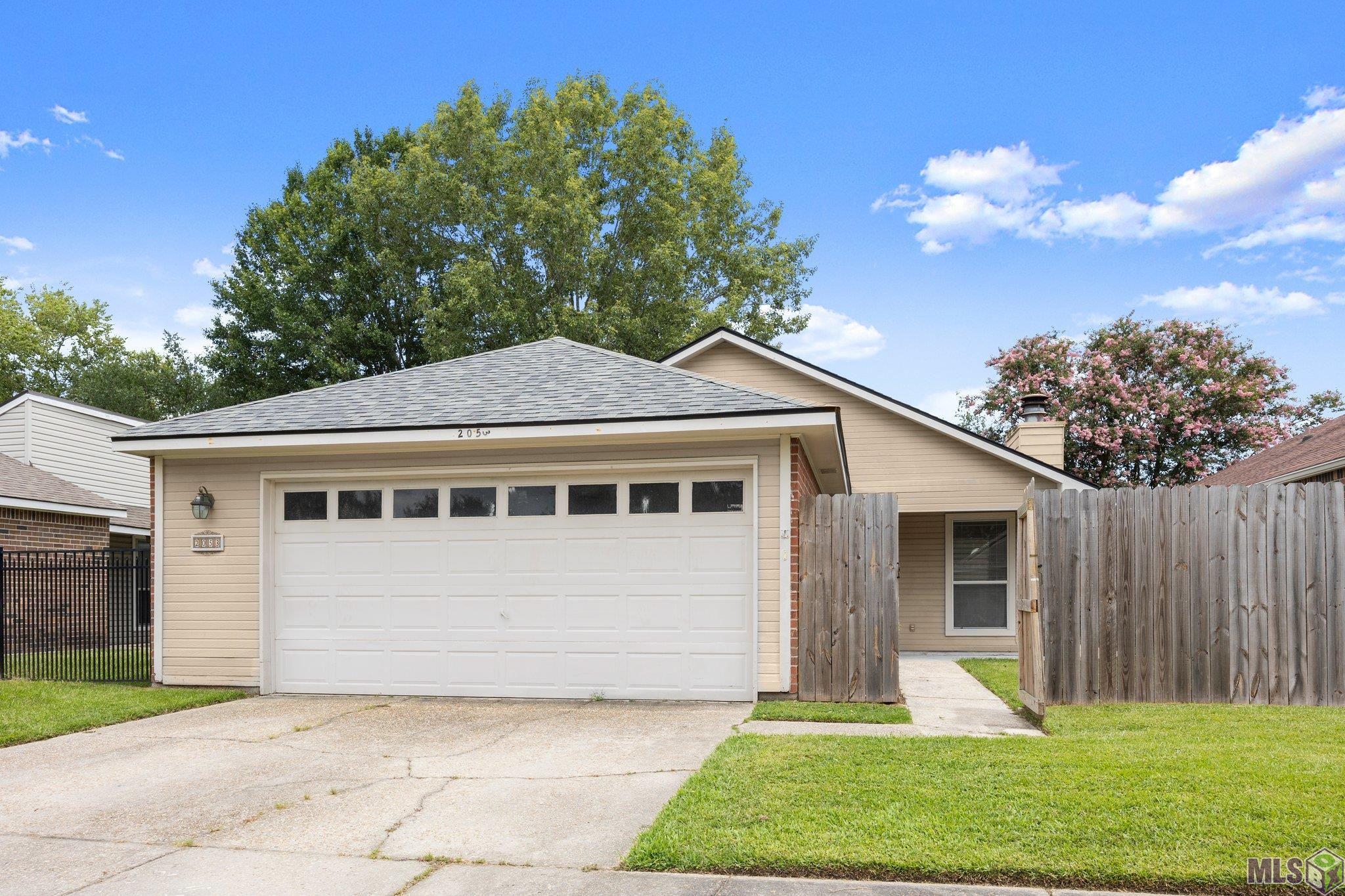 2053 Walnut Ridge Avenue Baton Rouge, LA 70816 - Photo 2 of 21