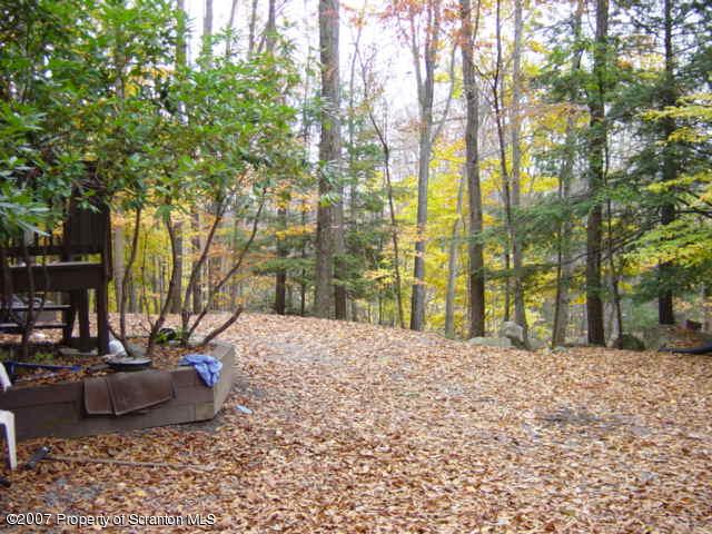 675 Deerfield Road Lake Ariel, PA 18436 - Photo 2 of 4 Gallery Image 2