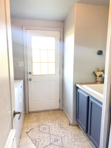 a view of utility room with washer and dryer