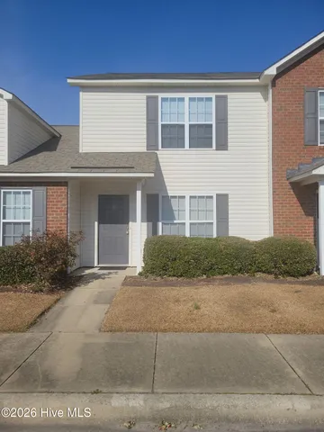 $1,200 | 4145 Dudleys Grant Drive, Unit B, Winterville, NC 28590