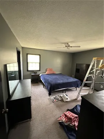 $330,000 | 10817 West 70th Terrace, Shawnee, KS 66203