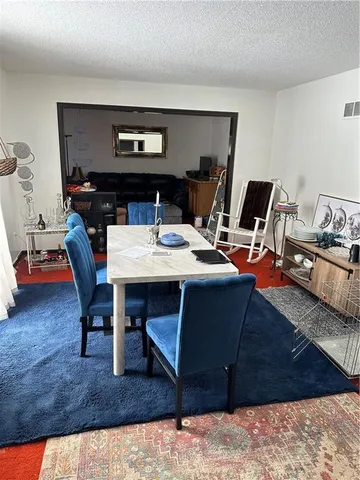 $330,000 | 10817 West 70th Terrace, Shawnee, KS 66203