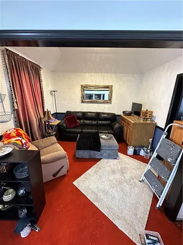 $330,000 | 10817 West 70th Terrace, Shawnee, KS 66203