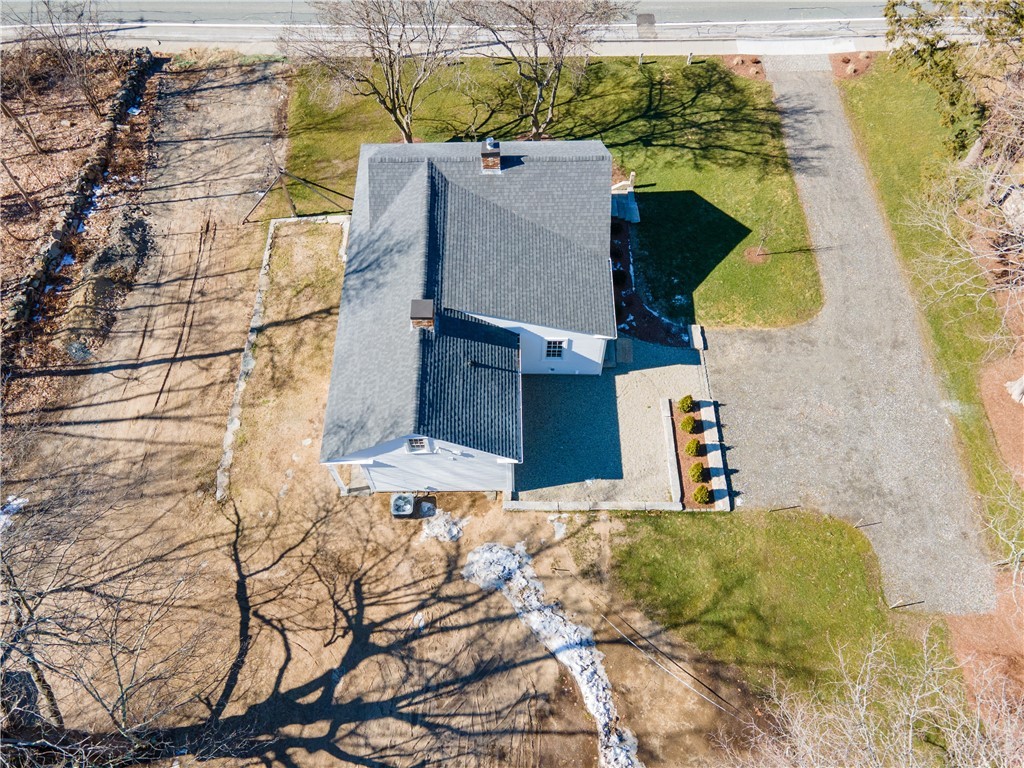 2211 Mendon Road Cumberland, RI 02864 - Photo 4 of 36