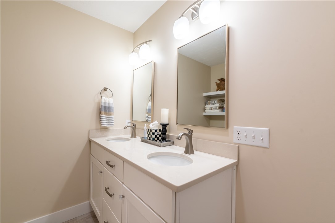 2211 Mendon Road Cumberland, RI 02864 - Photo 8 of 36