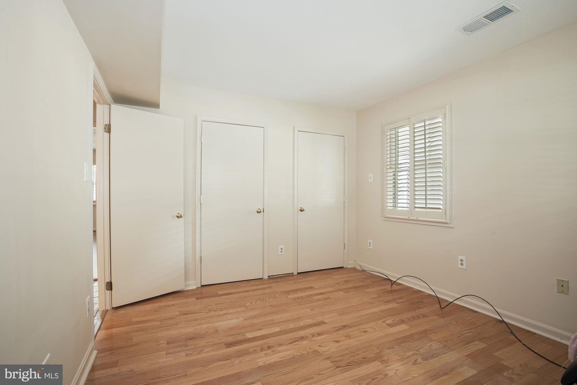9211 Ivanhoe Road Fort Washington, MD 20744 - Photo 4 of 45 Main Level Bedroom or Den