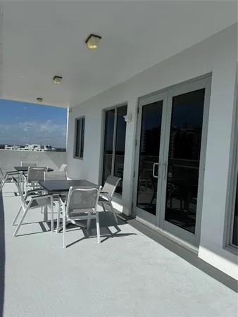 $2,600 | 1830 Radius Drive, Unit 712, Hollywood, FL 33020