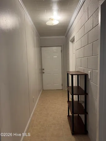 $750 | 409 East Nelson Street, Unit B, Robersonville, NC 27871