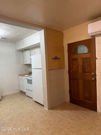 $750 | 409 East Nelson Street, Unit B, Robersonville, NC 27871