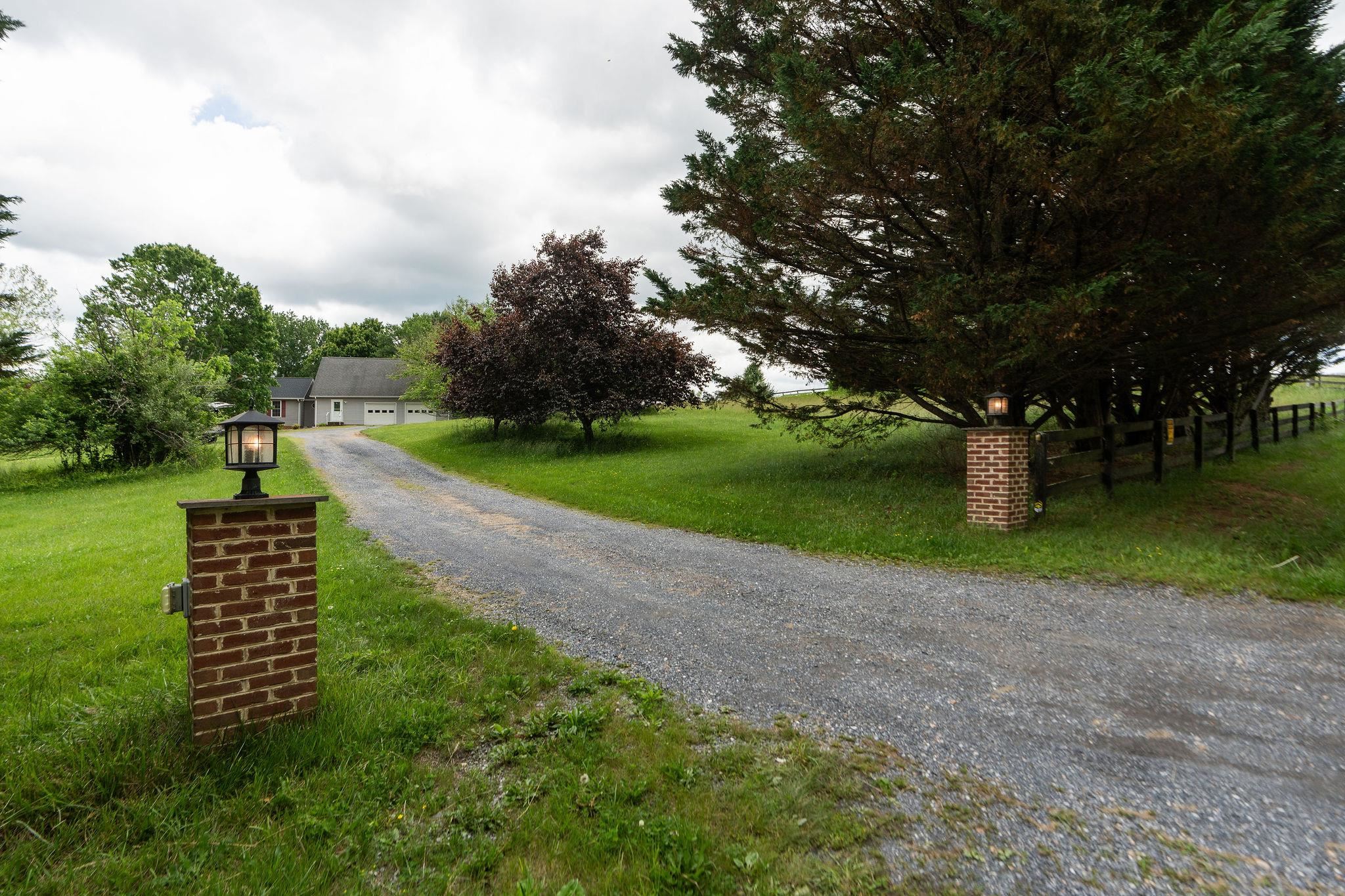 1057 Rockfish Road Waynesboro, VA 22980 - Photo 2 of 63