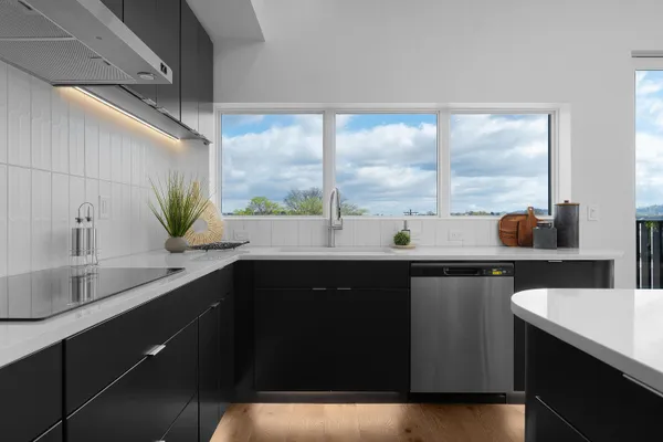 $925,000 | 1939 Central Avenue, Unit 401, Chattanooga, TN 37408