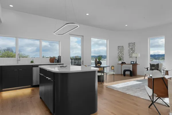 $925,000 | 1939 Central Avenue, Unit 401, Chattanooga, TN 37408