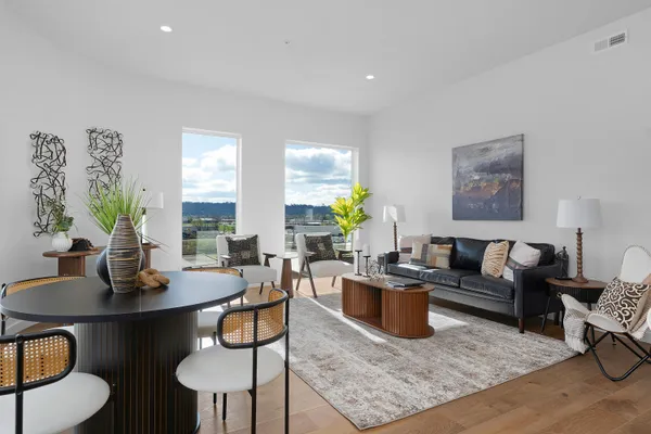 $925,000 | 1939 Central Avenue, Unit 401, Chattanooga, TN 37408