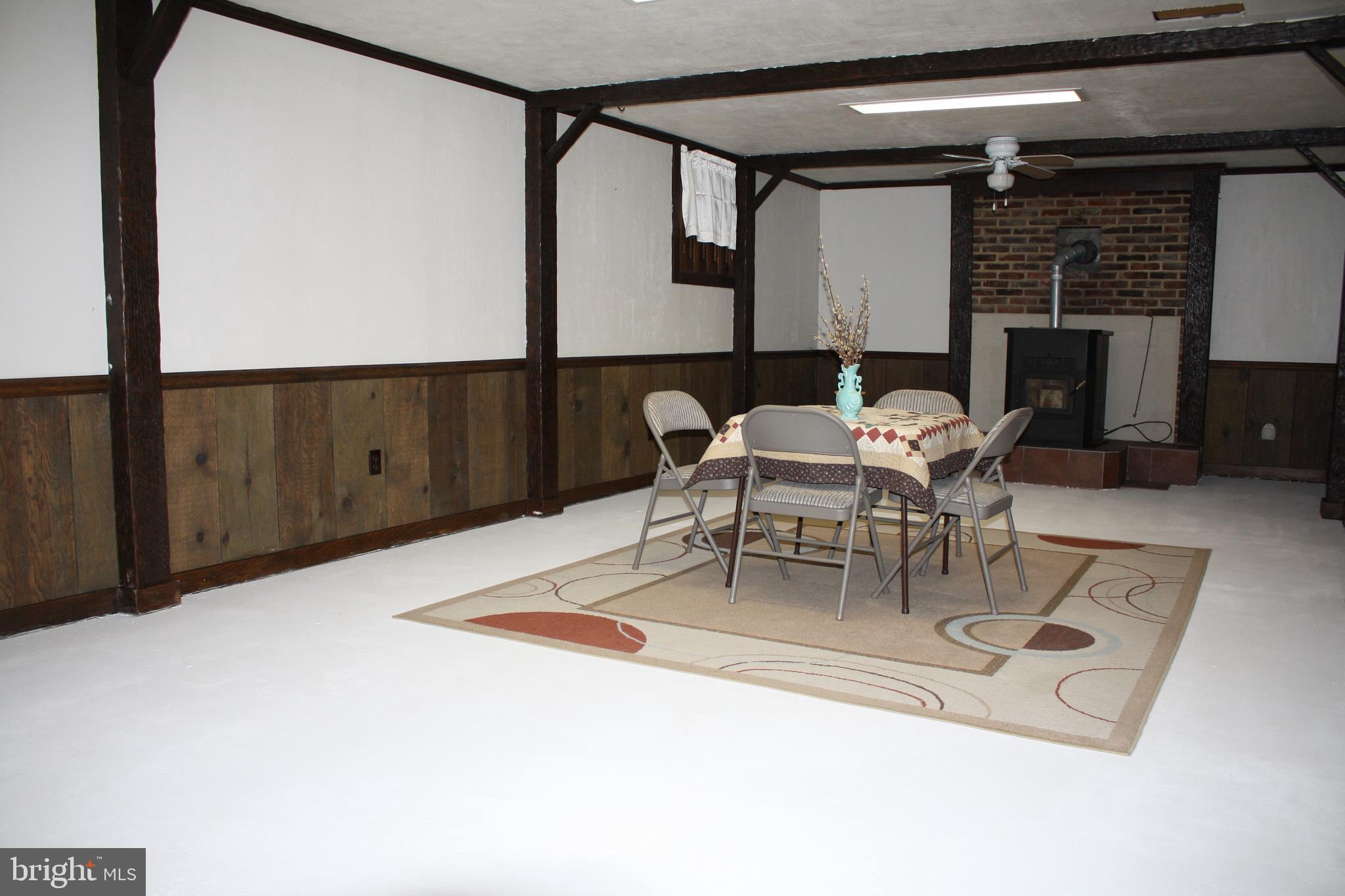 4639 Mountain View Road Harrisburg, PA 17110 - Photo 16 of 28 Gallery Image 16