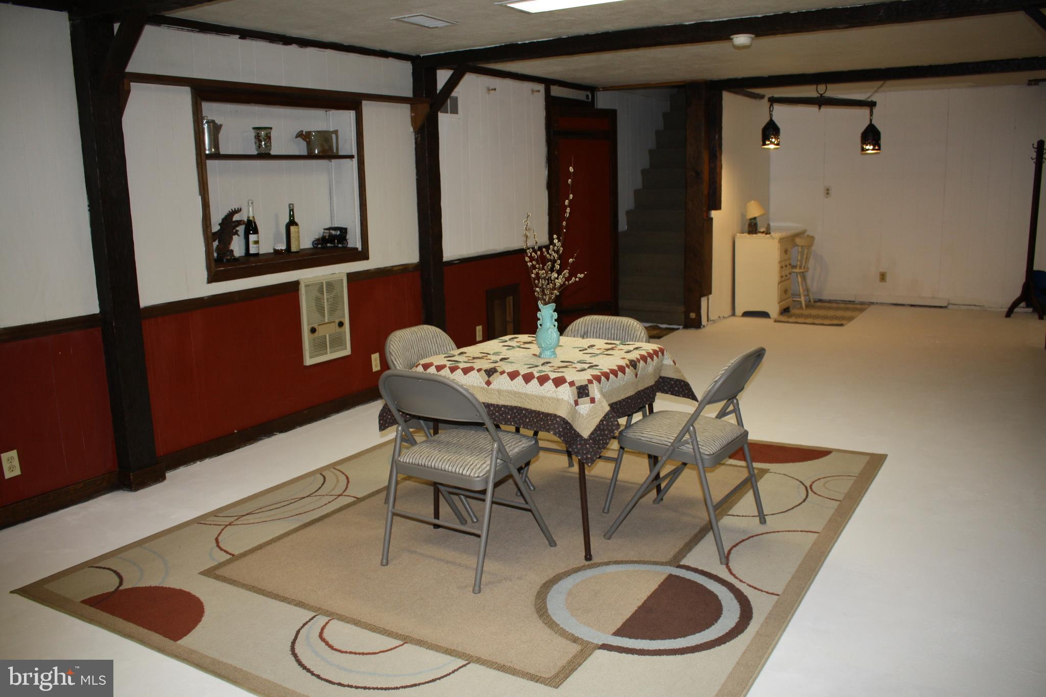 4639 Mountain View Road Harrisburg, PA 17110 - Photo 19 of 28 Gallery Image 19