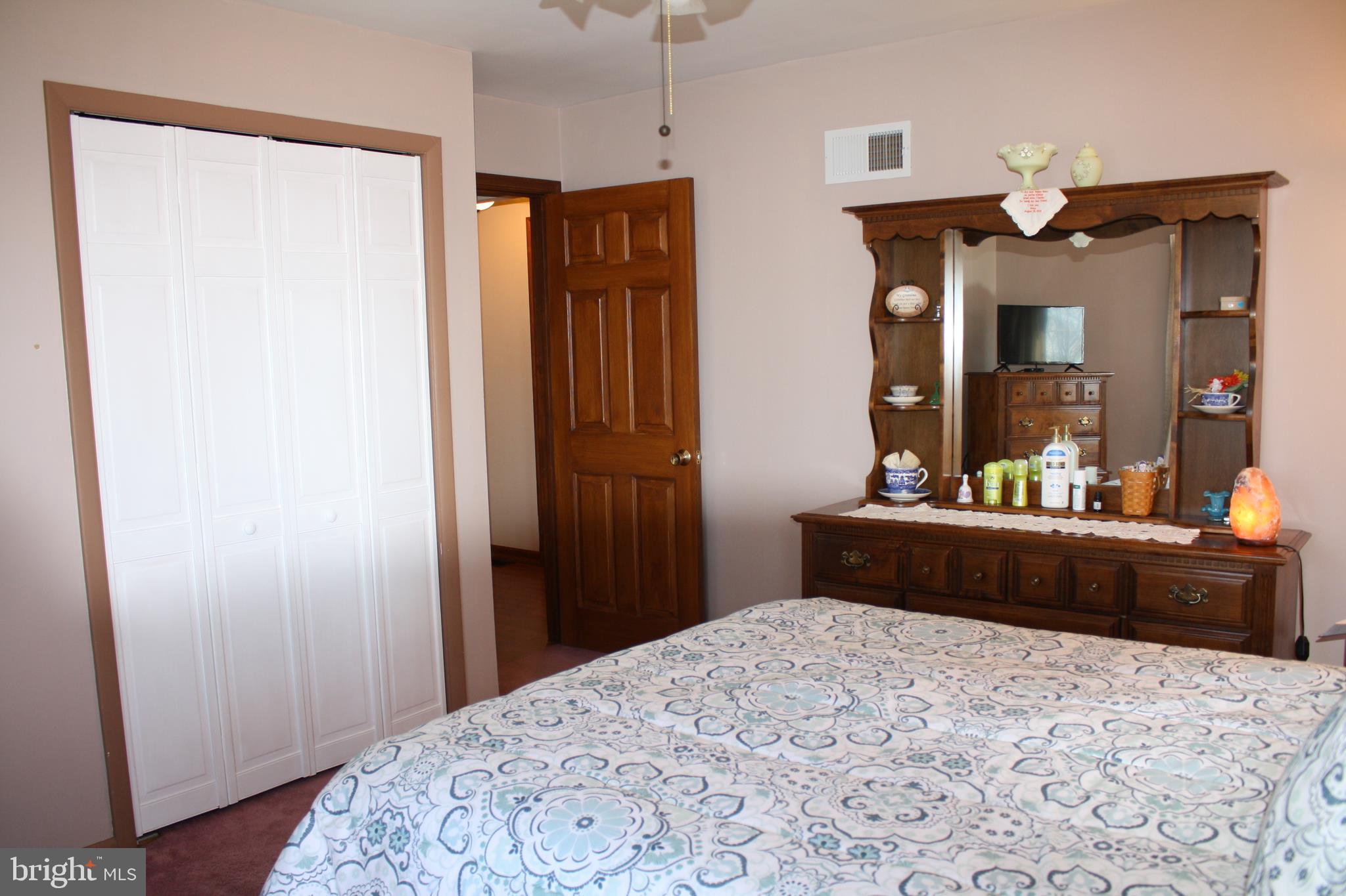 4639 Mountain View Road Harrisburg, PA 17110 - Photo 23 of 28 Gallery Image 23