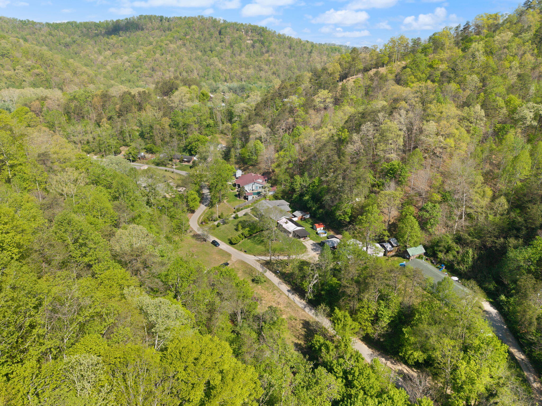 191 Armory Road Prestonsburg, KY 41653 - Photo 12 of 65 9-web-or-mls-DJI_20260416104759_0024_D