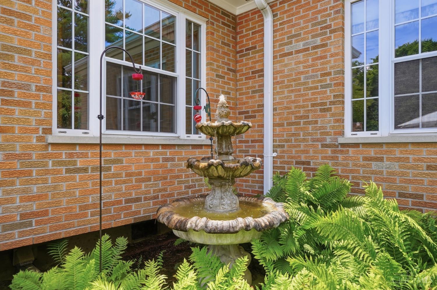 6596 Springdale Road Cincinnati, OH 45247 - Photo 53 of 81