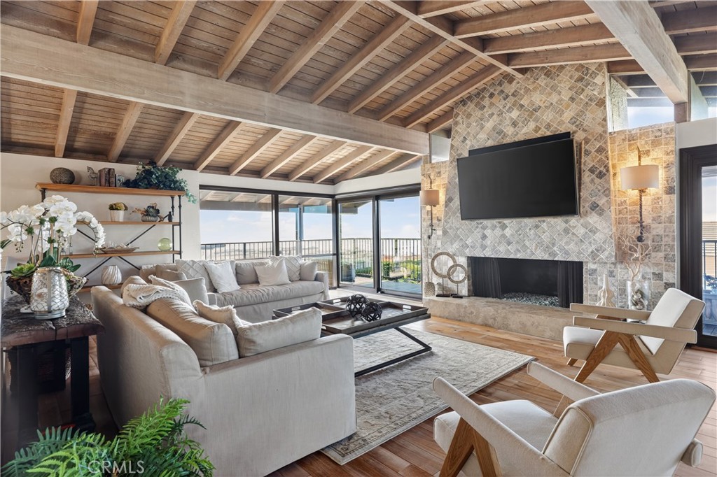 8 Monarch Bay Drive Dana Point, CA 92629 - Photo 8 of 47