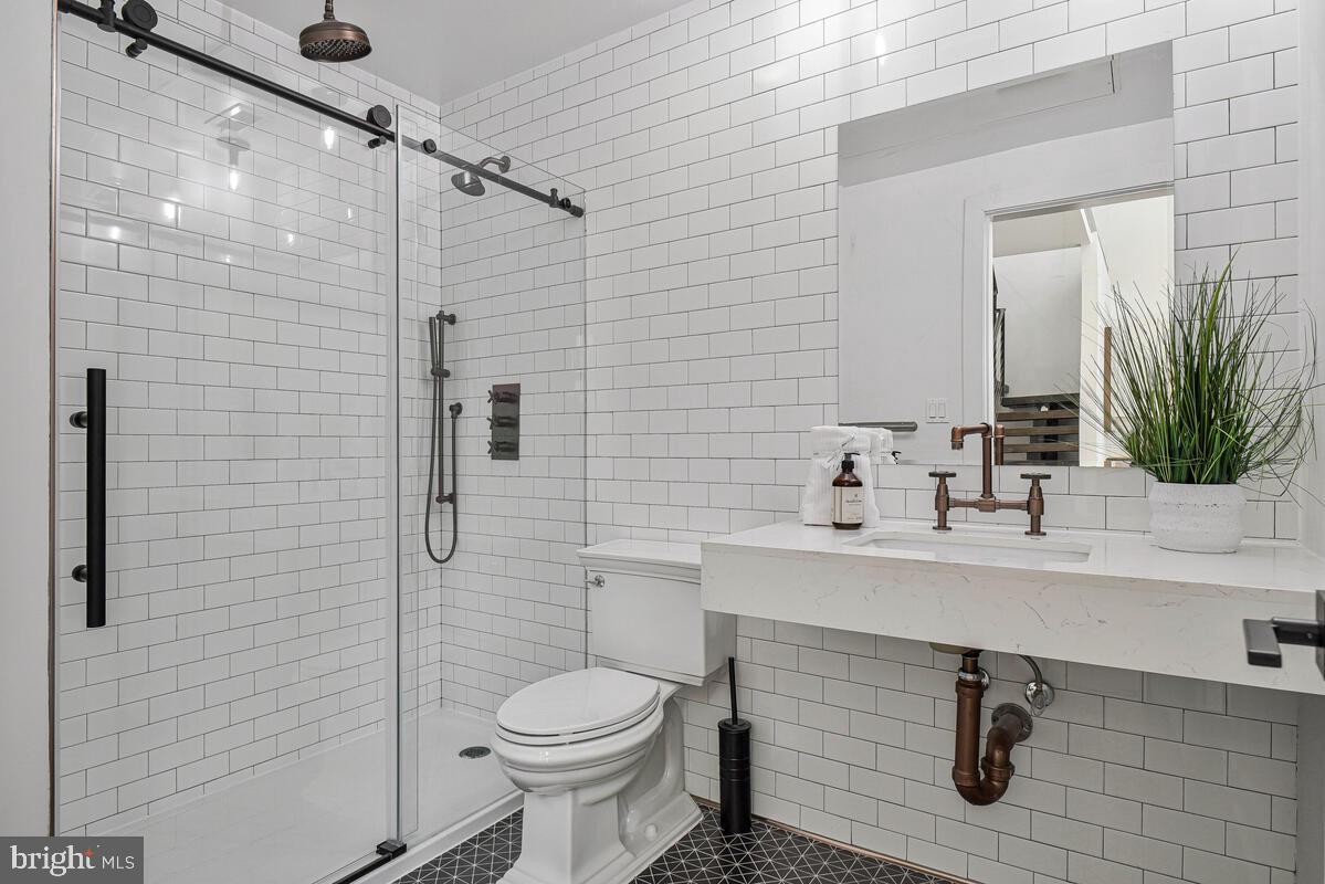 1402 H Street Northeast, Unit 505 Washington, DC 20002 - Photo 16 of 33