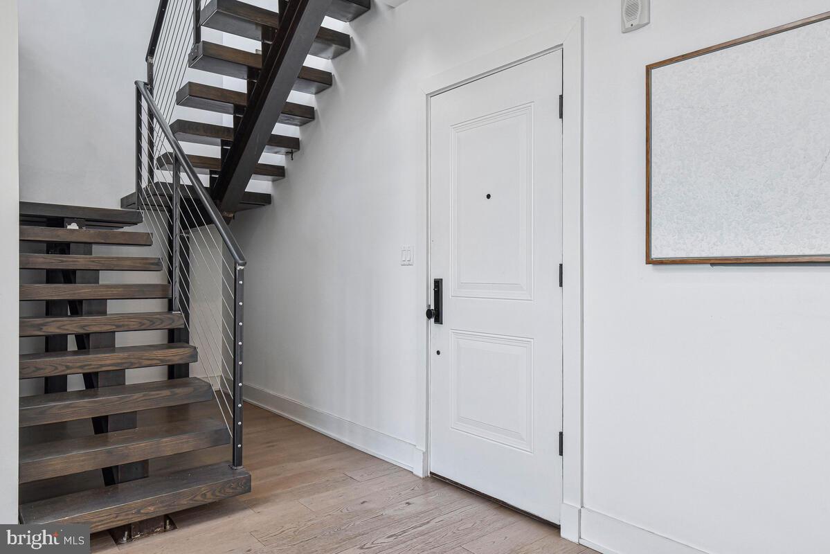 1402 H Street Northeast, Unit 505 Washington, DC 20002 - Photo 5 of 33
