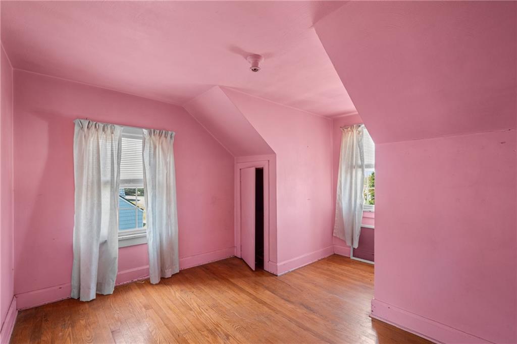 535 Oak Street Sharpsville, PA 16150 - Photo 12 of 19 a view of an empty room with closet and a window
