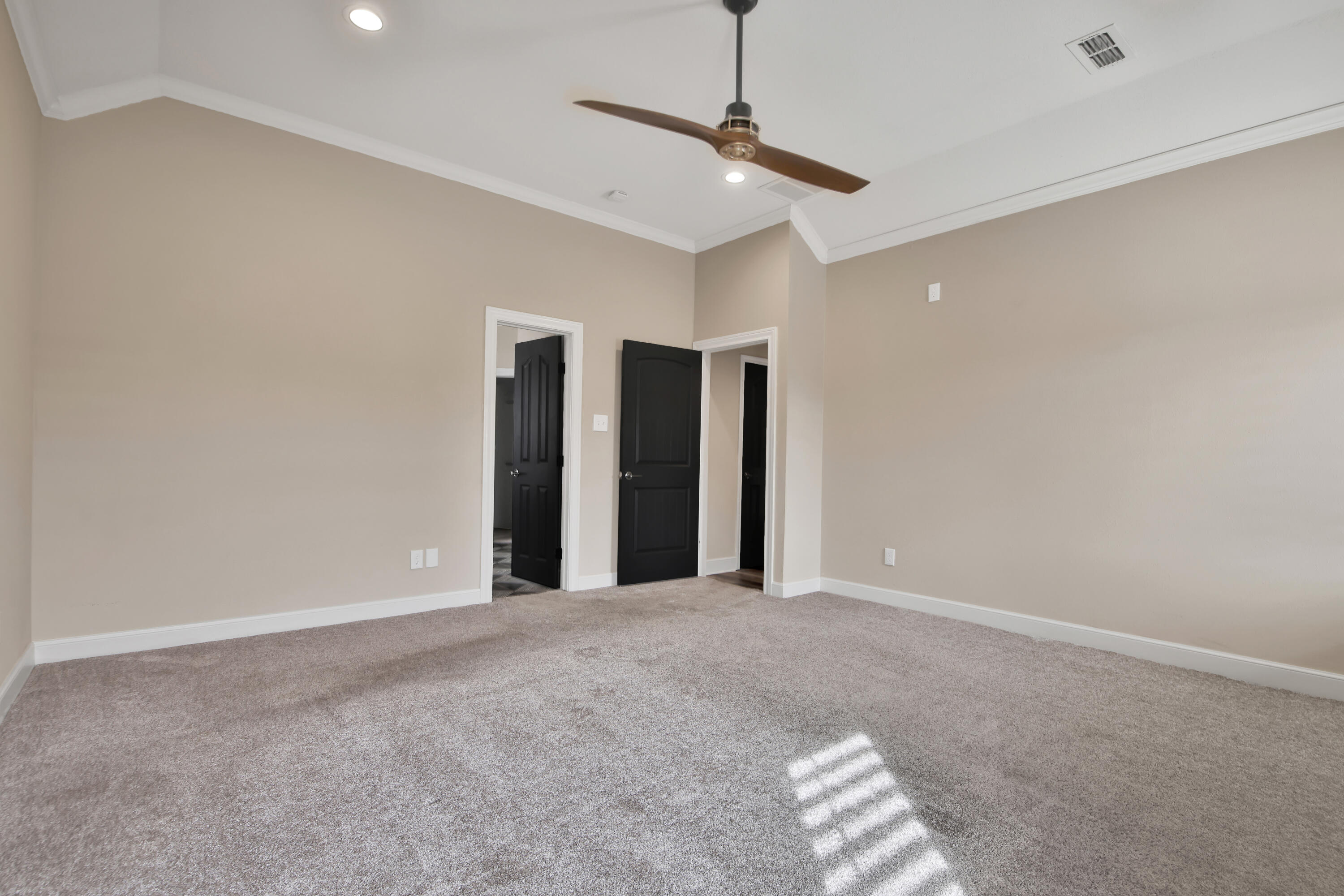 4701 109th Place Lubbock, TX 79424 - Photo 16 of 42 a view of an empty room with a window