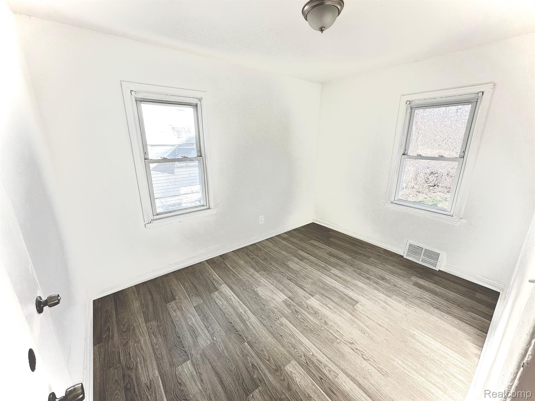 27116 Notre Dame Street Inkster, MI 48141 - Photo 10 of 14 Gallery Image 10