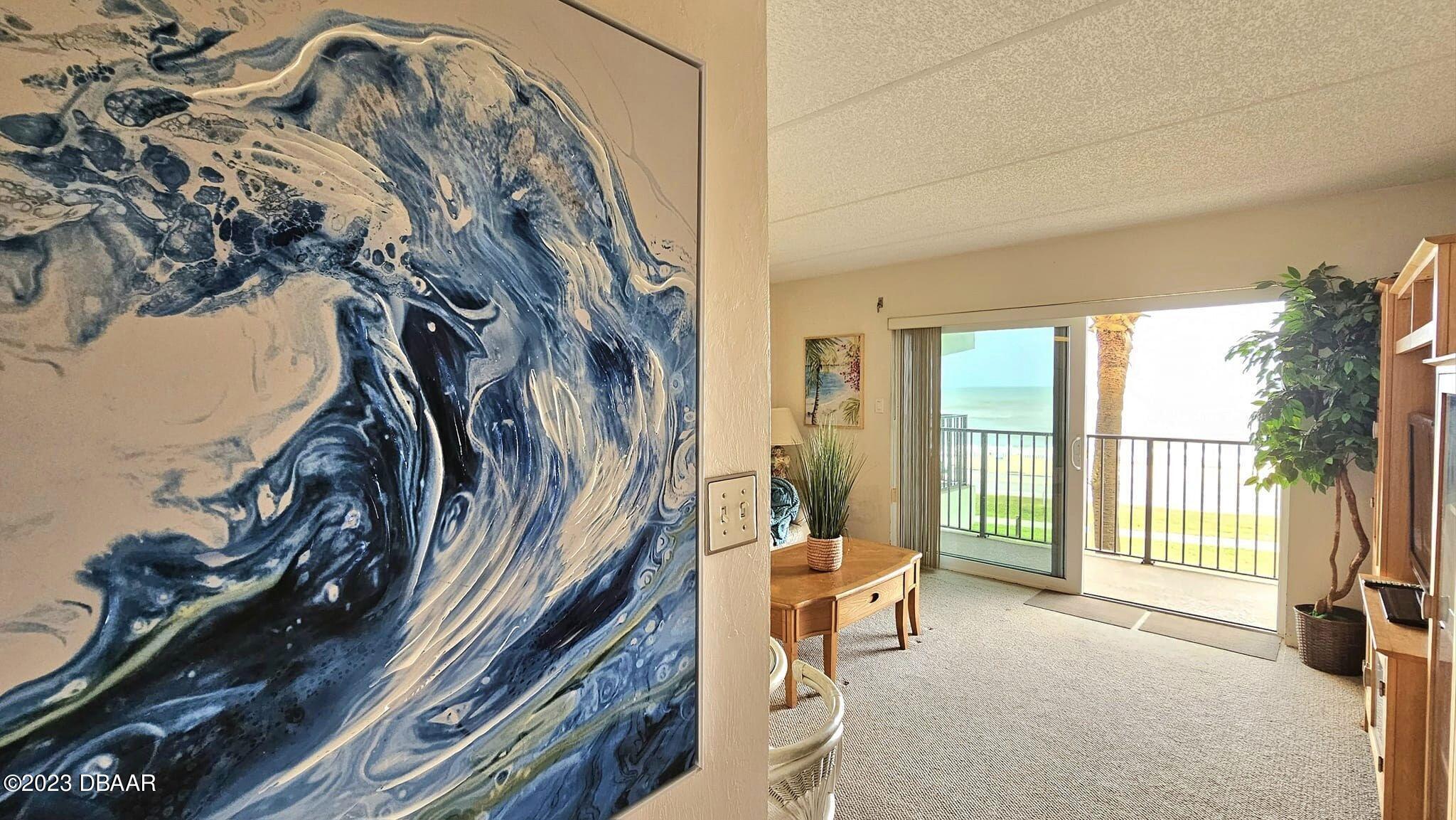 2700 Ocean Shore Boulevard, Unit 216 Ormond Beach, FL 32176 - Photo 8 of 34 heading to living room