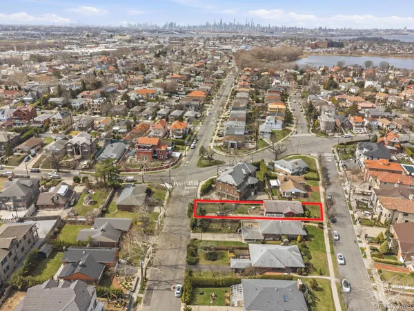 $1,525,000 | 144-30 South Drive | Whitestone