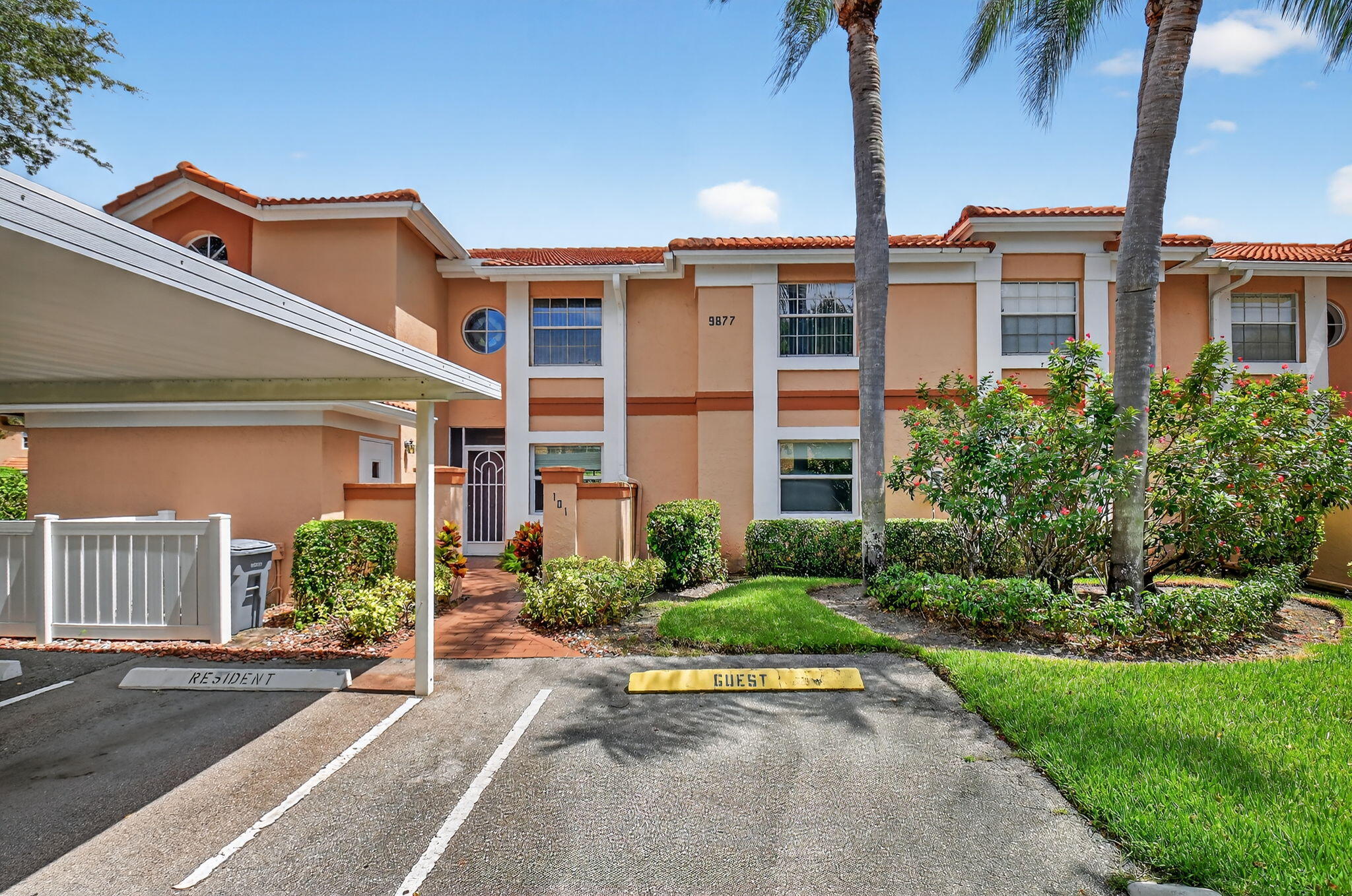 9877 Seacrest Circle 101