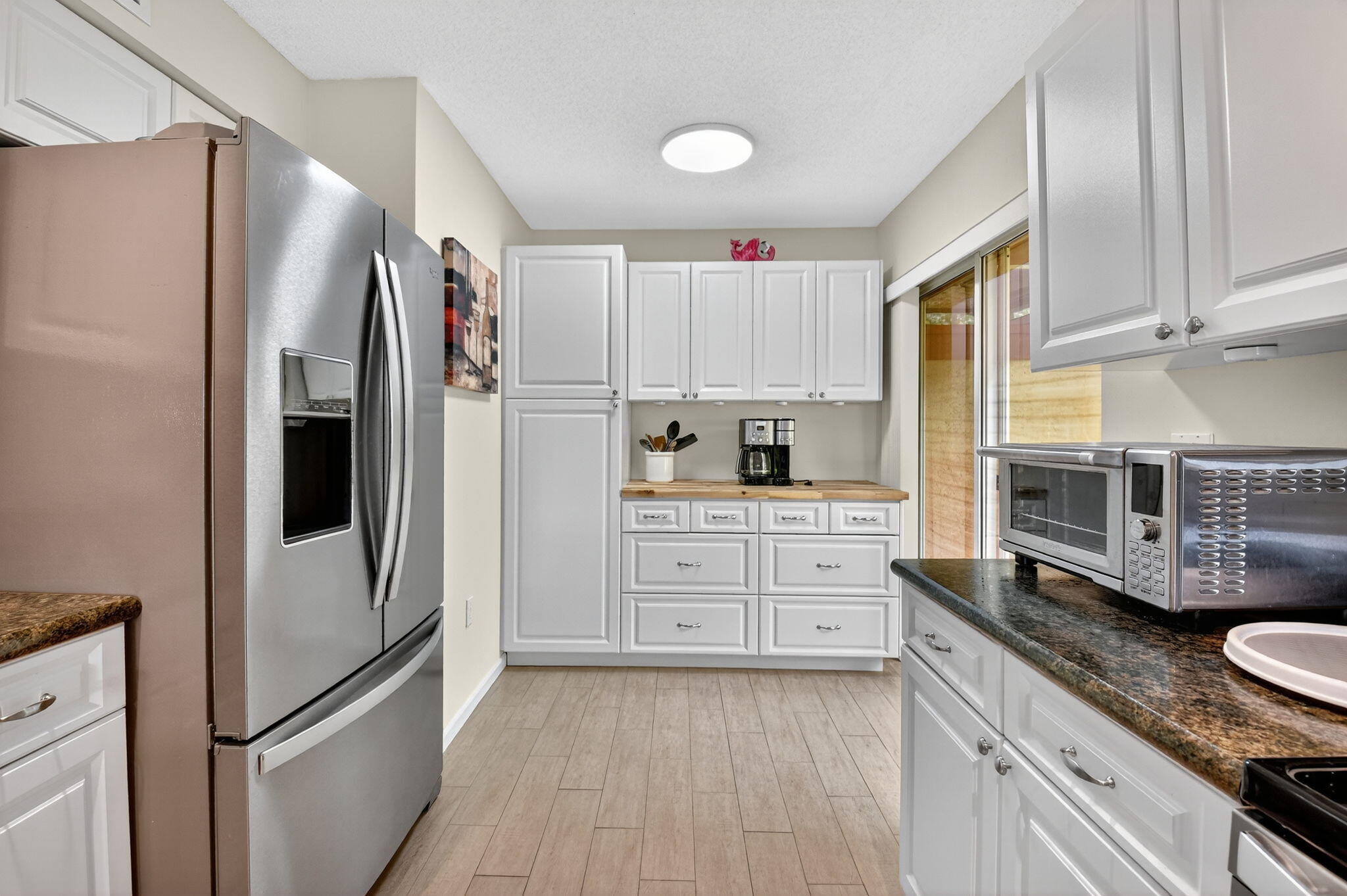 9877 Seacrest Circle, Unit 101 Boynton Beach, FL 33437 - Photo 11 of 39 Kitchen