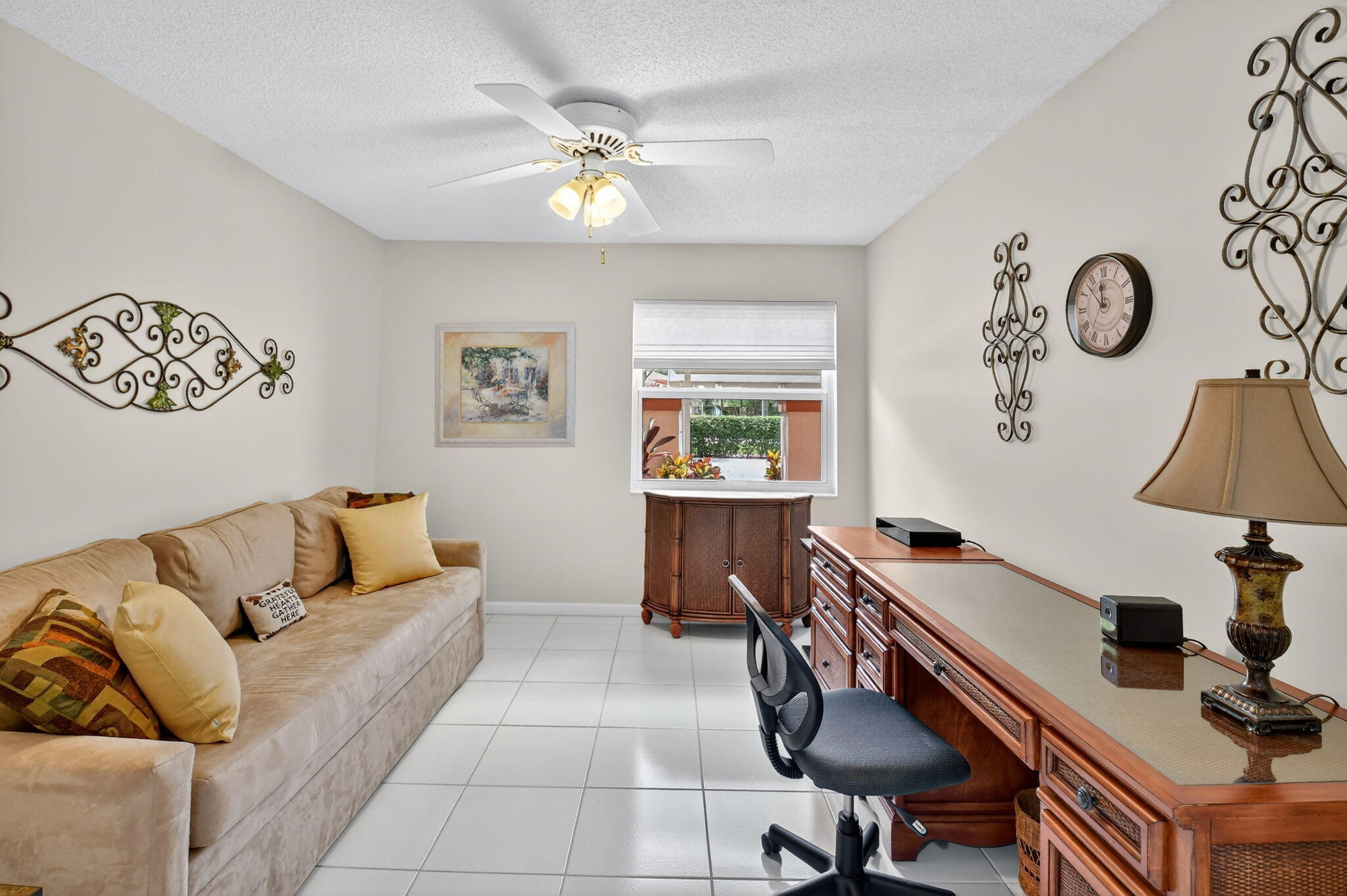 9877 Seacrest Circle, Unit 101 Boynton Beach, FL 33437 - Photo 28 of 39 Den / Convertible Third Bedroom
