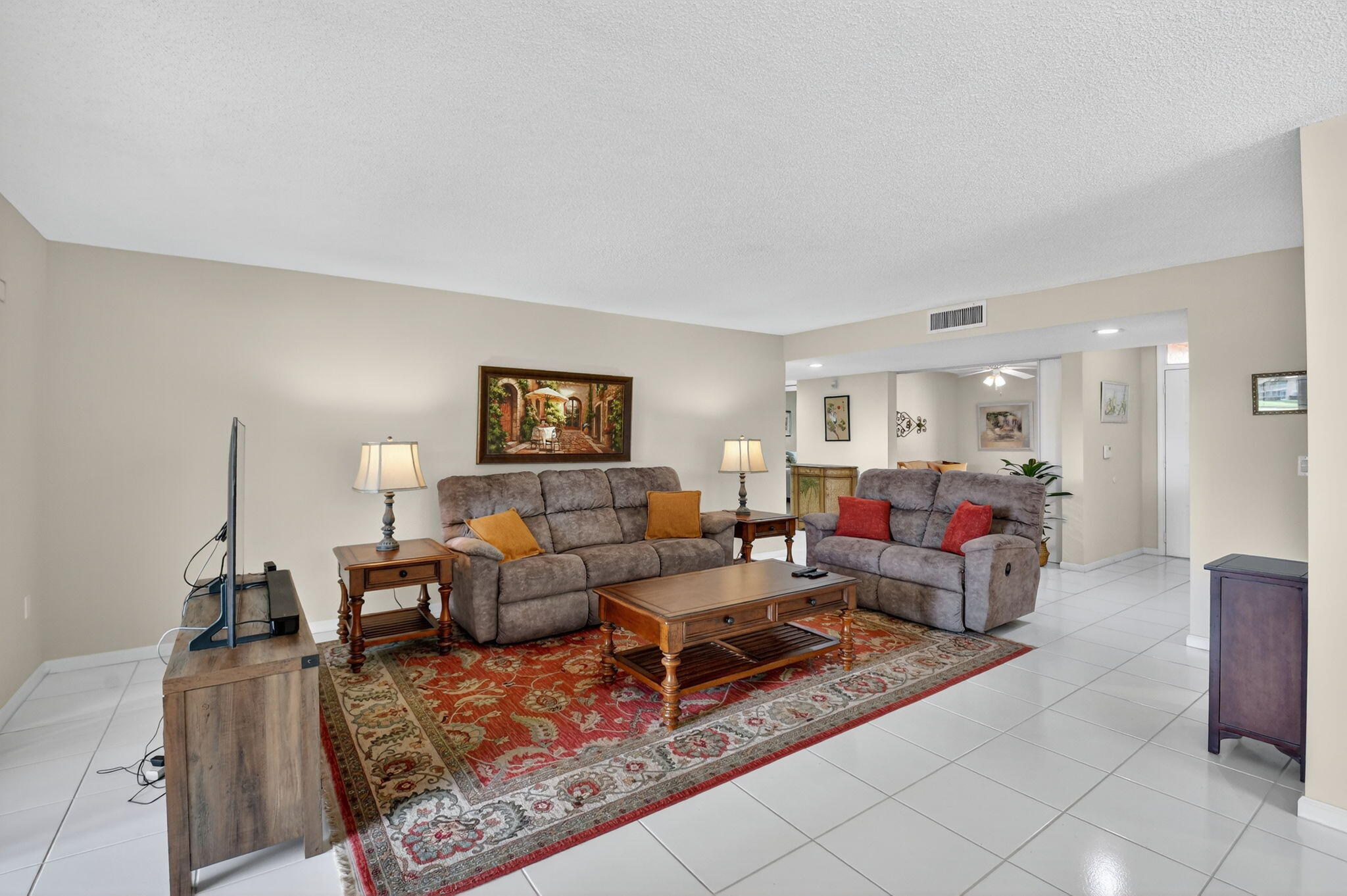 9877 Seacrest Circle, Unit 101 Boynton Beach, FL 33437 - Photo 5 of 39 Dining Room