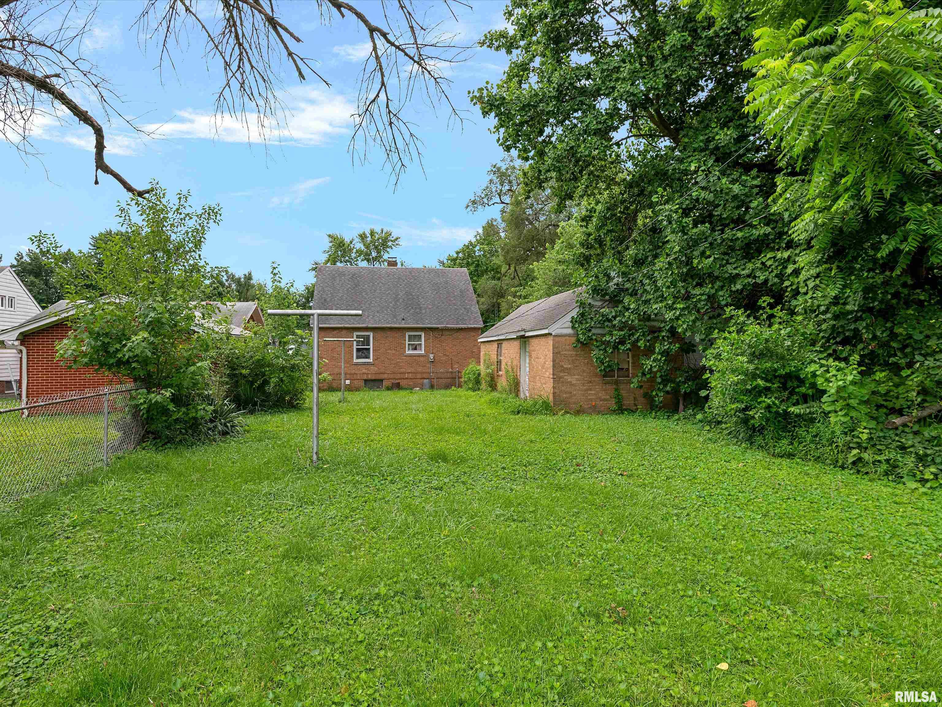 609 Wood Avenue Springfield, IL 62702 - Photo 28 of 30