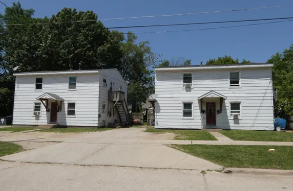 $214,900 | 687 McGuigan Avenue, Benton Harbor, MI 49022