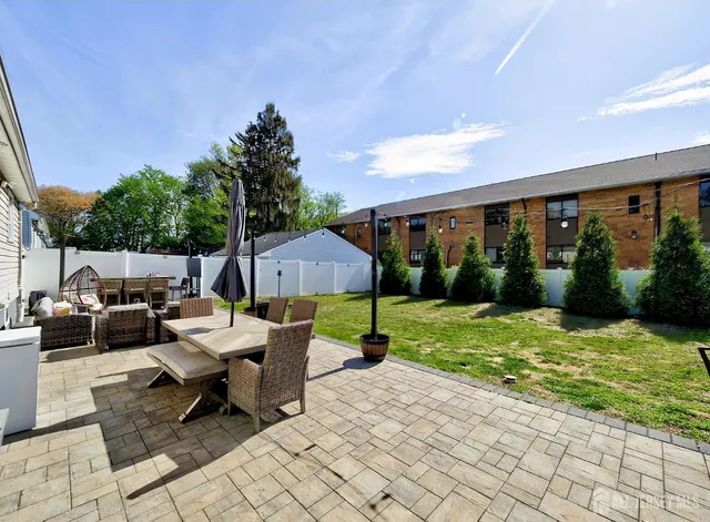 $495,000 | 7 Kenneth Avenue, Sayreville, NJ 08859