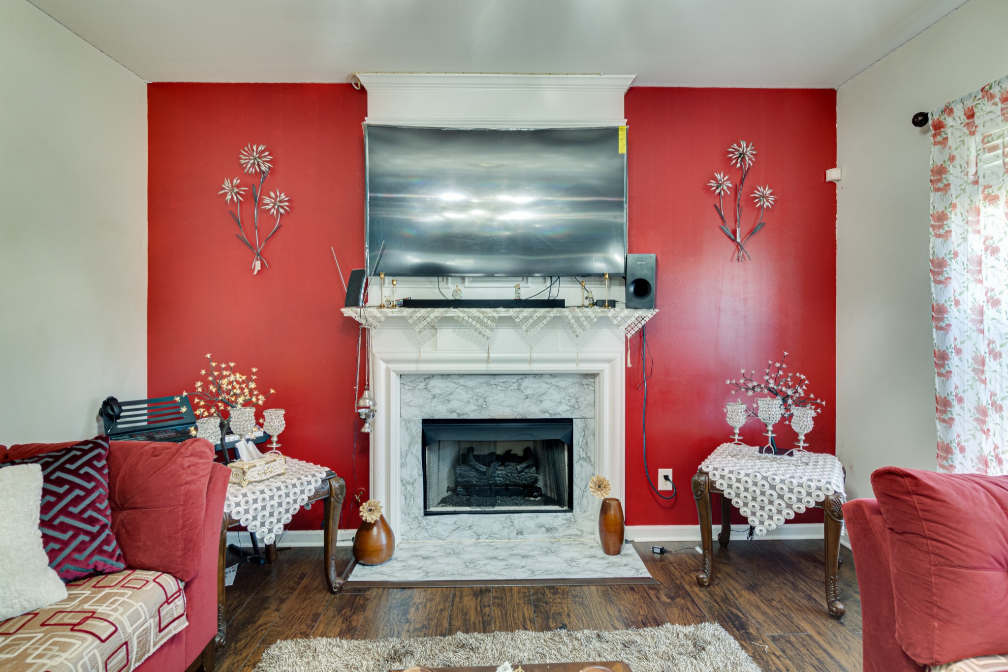 1696 Eagle Trace Drive Mount Juliet, TN 37122 - Photo 11 of 28 a living room with furniture and a fireplace