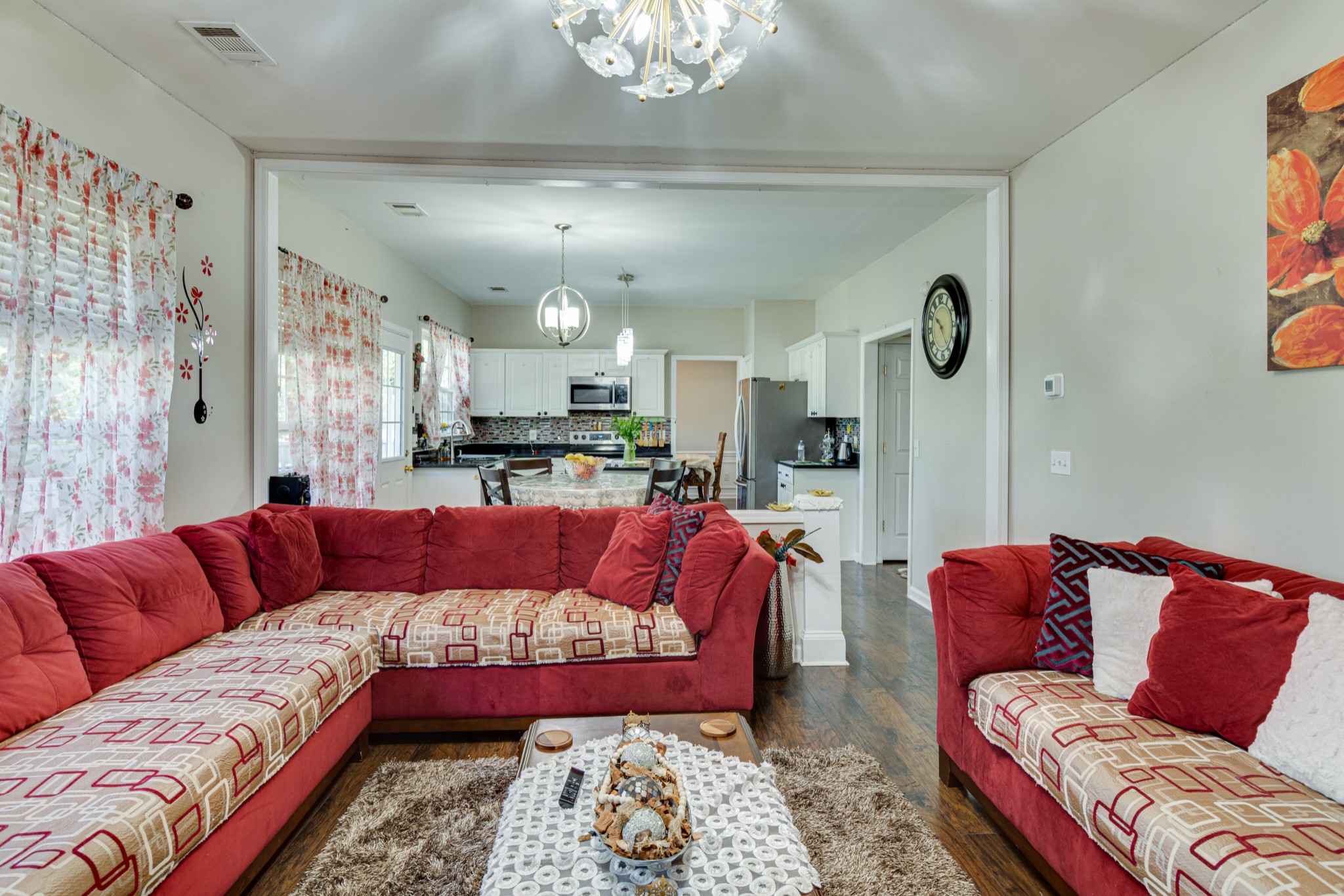 1696 Eagle Trace Drive Mount Juliet, TN 37122 - Photo 12 of 28 a living room with furniture and kitchen view