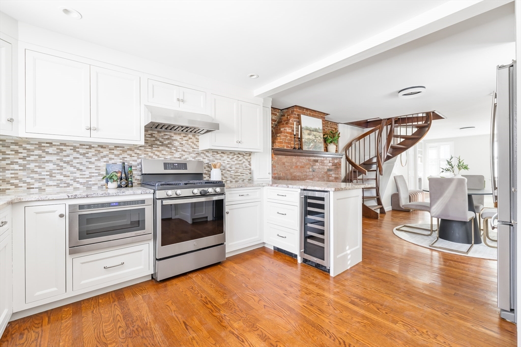 66 School Street Boston, MA 02129 - Photo 9 of 30